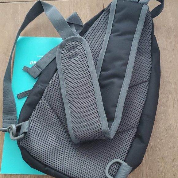 Brand new sling backpack with waist pack.   14 - Picture 7 of 13